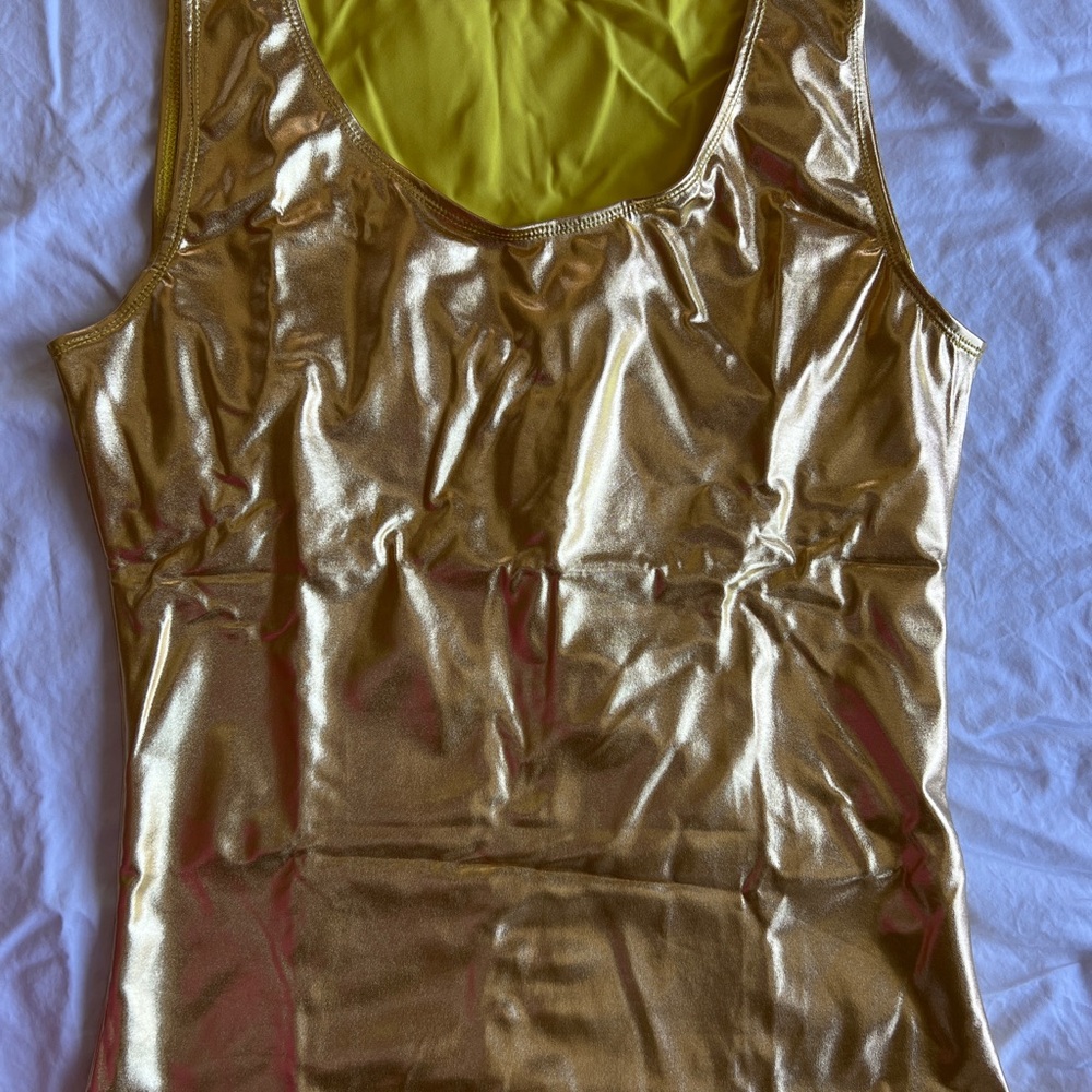 Gold Men's Tank Top size s NWOT